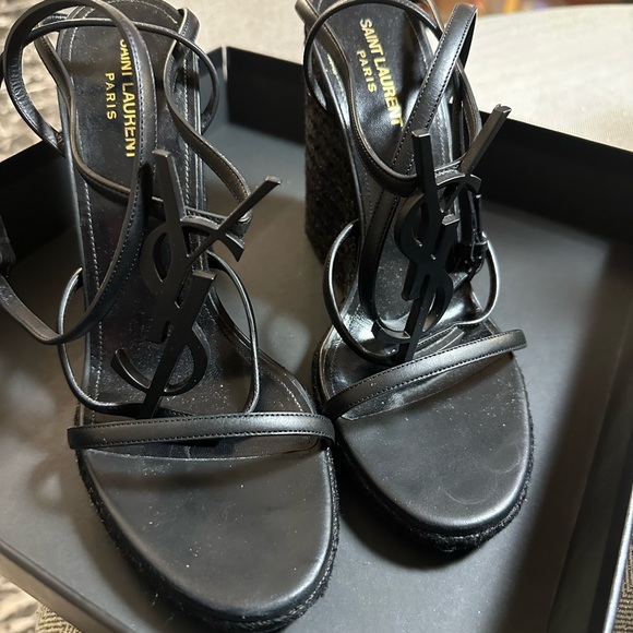 Saint Laurent Cassandra Wedge Espadrilles in Leather - Picture 6 of 15